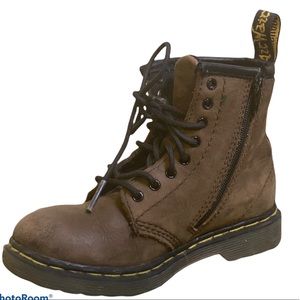 Dr. Martens kids size 9